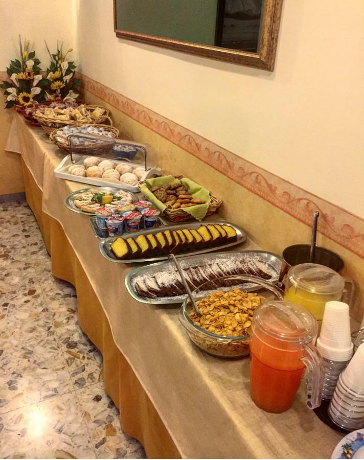 פיוג'י Hotel Sud America מראה חיצוני תמונה